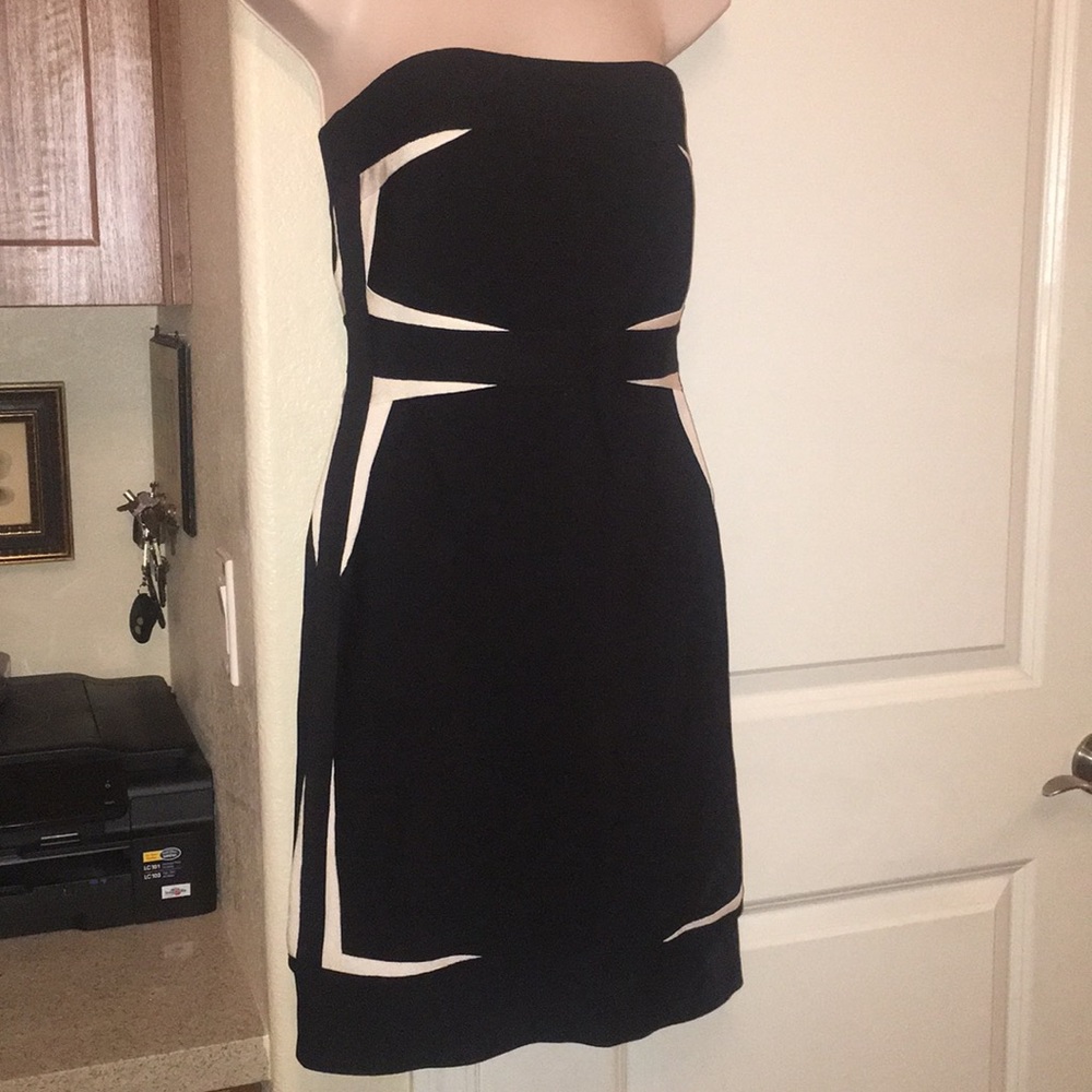 HERVE LEGER SIZE M BLACK WITH HINT OF WHITE - Picture 2 of 15
